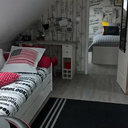 Hébergements indépendants chez l'habitant Saint-Mars-dʼOutillé Buitenkant foto